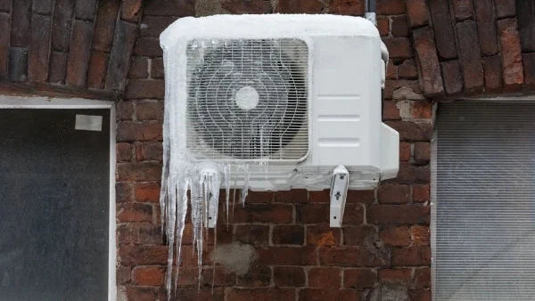 Mi a teendő, ha lefagy a klíma télen? – Praktikus tippek